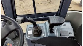 Фронтальный погрузчик XCMG LW180K