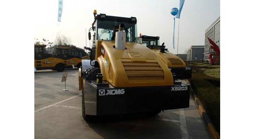 Дорожный каток XCMG XS203 (евро-3) 2 Дорожный каток XCMG XS203 (евро-3)